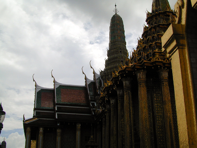 Wat Phra Kaeo (Temple of the Emerald Buddha) 12