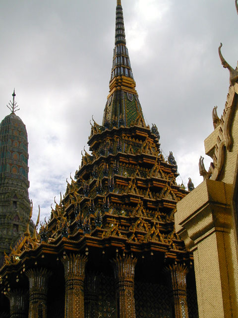 Wat Phra Kaeo (Temple of the Emerald Buddha) 13
