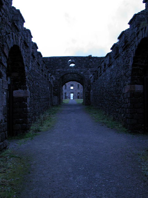 Downhill House 9
