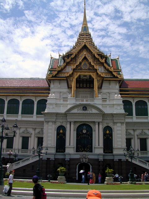 Wat Phra Kaeo (Temple of the Emerald Buddha) 30